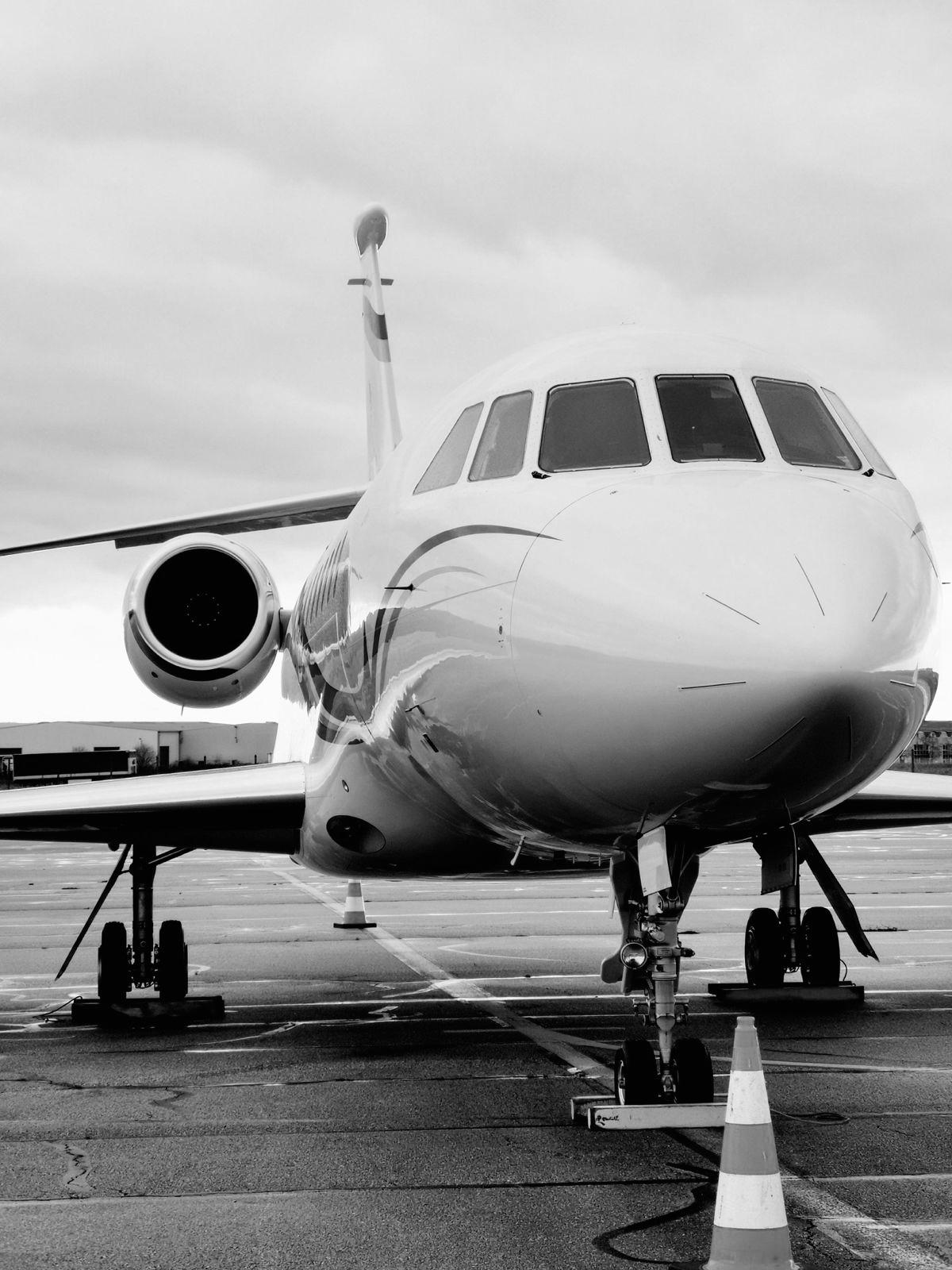 Private jet on the runway at Paris Le Bourget Airport – exclusive chauffeur transfer for VIP and business travelers.